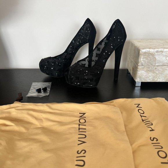 Louis Vuitton Black Monogram Peep Toe Pumps - Picture 2 of 7